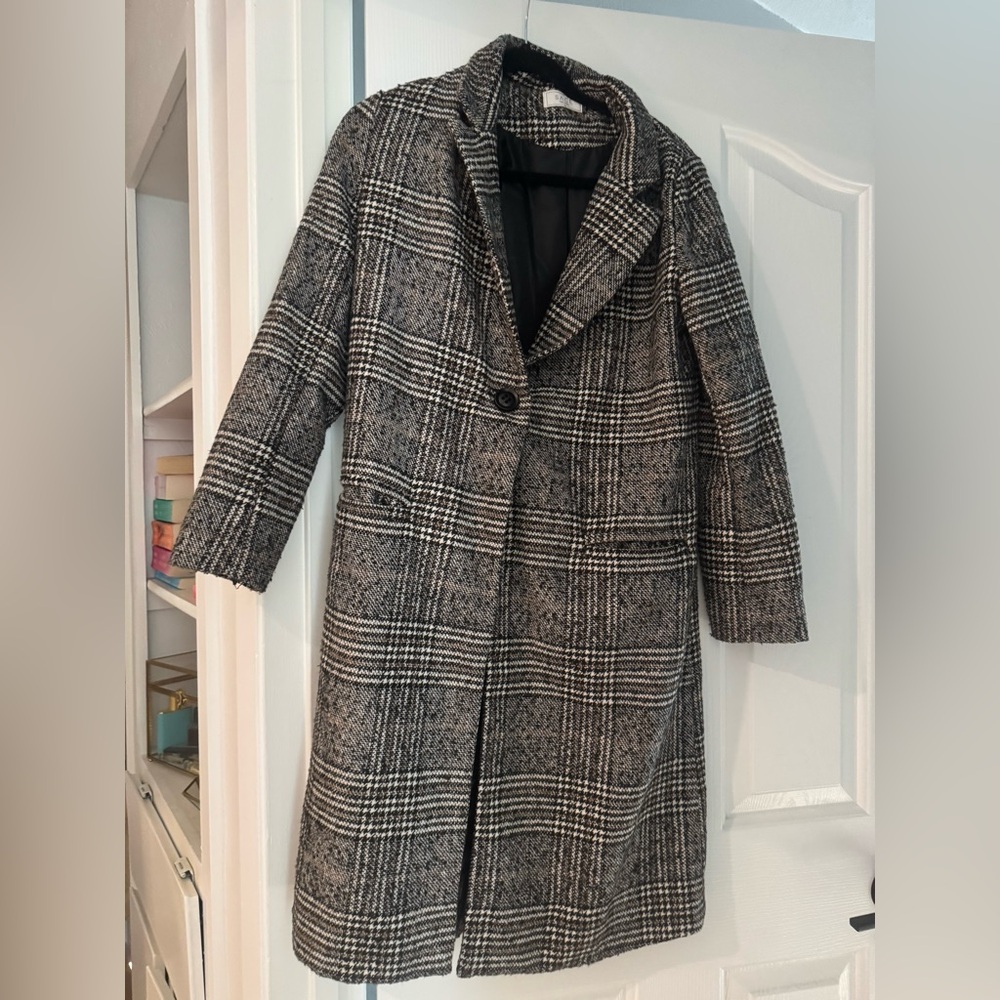 Sage Black and White Checkered Coat
